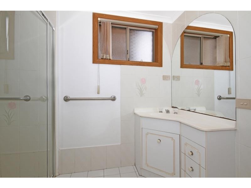 9/272-276 Beach Road, Batehaven NSW 2536