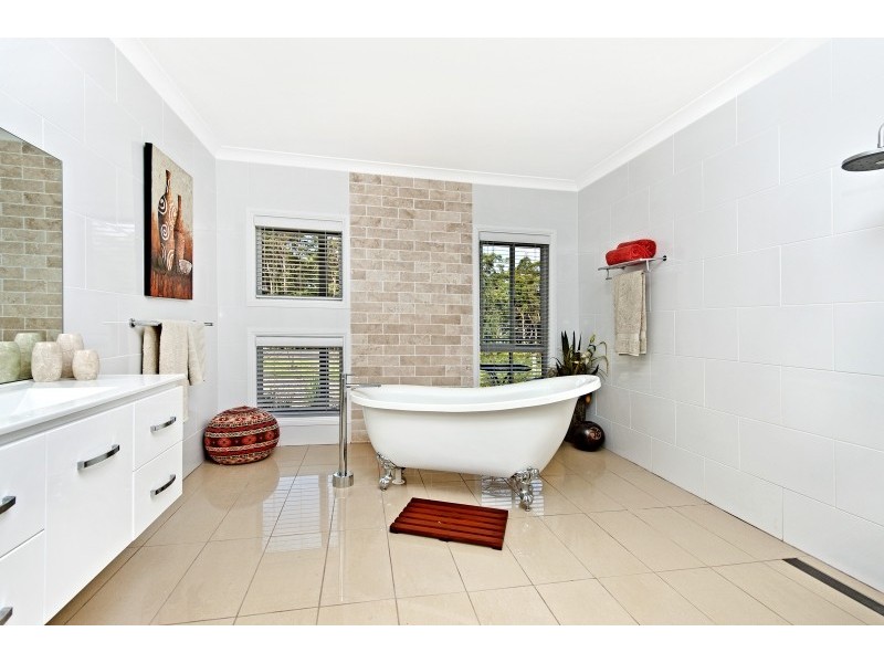 96 McDonalds Lane, North Batemans Bay NSW 2536