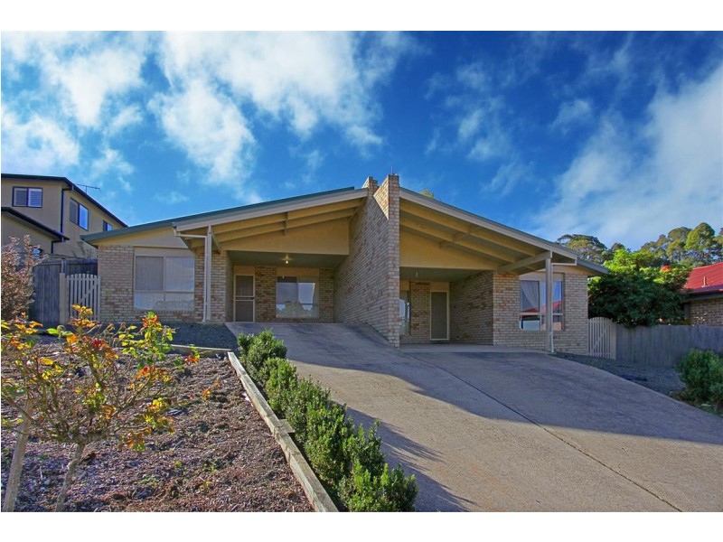 6 Cassia Place, Catalina NSW 2536