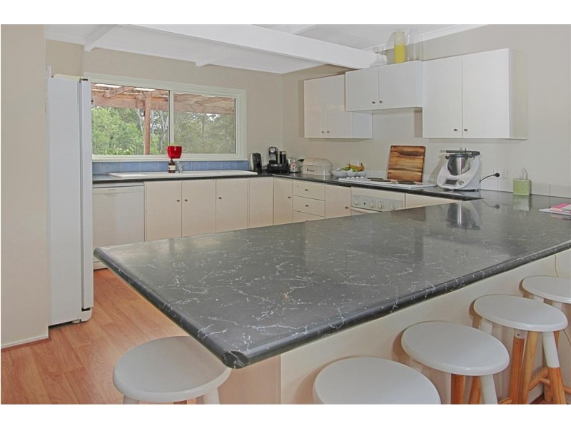 17 Long Beach Road, Long Beach NSW 2536