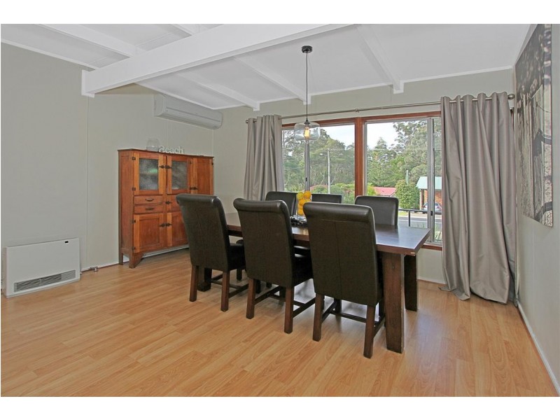 17 Long Beach Road, Long Beach NSW 2536