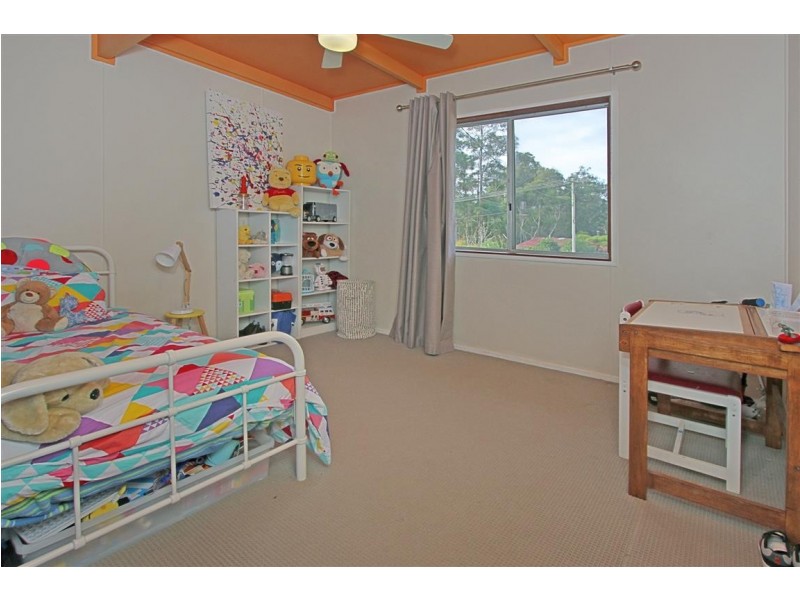 17 Long Beach Road, Long Beach NSW 2536