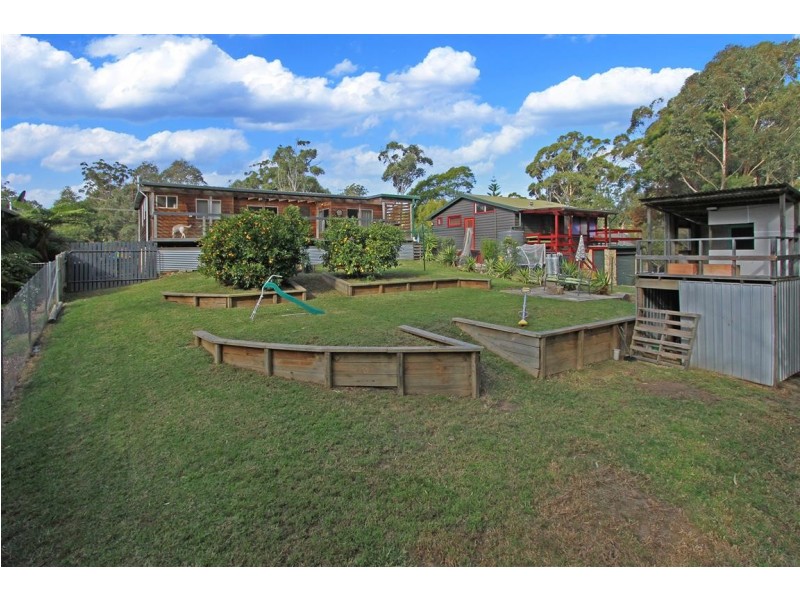 17 Long Beach Road, Long Beach NSW 2536