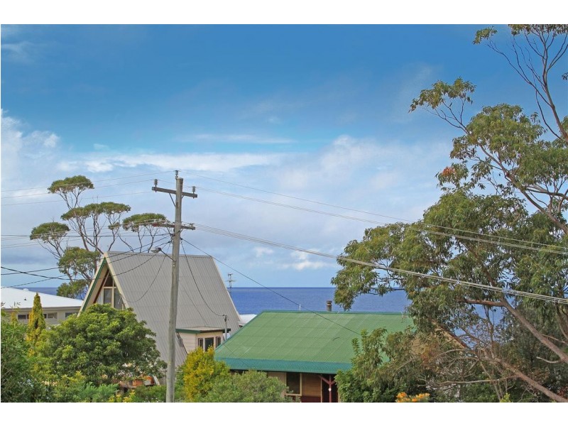 43 Iluka Avenue, Malua Bay NSW 2536