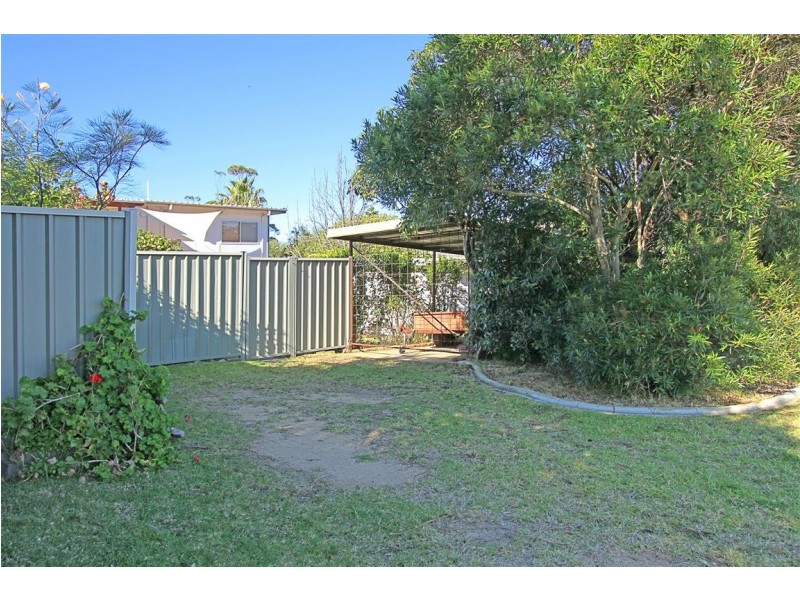 43 Iluka Avenue, Malua Bay NSW 2536