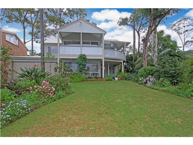 16 Burrawang Crescent, Sunshine Bay NSW 2536
