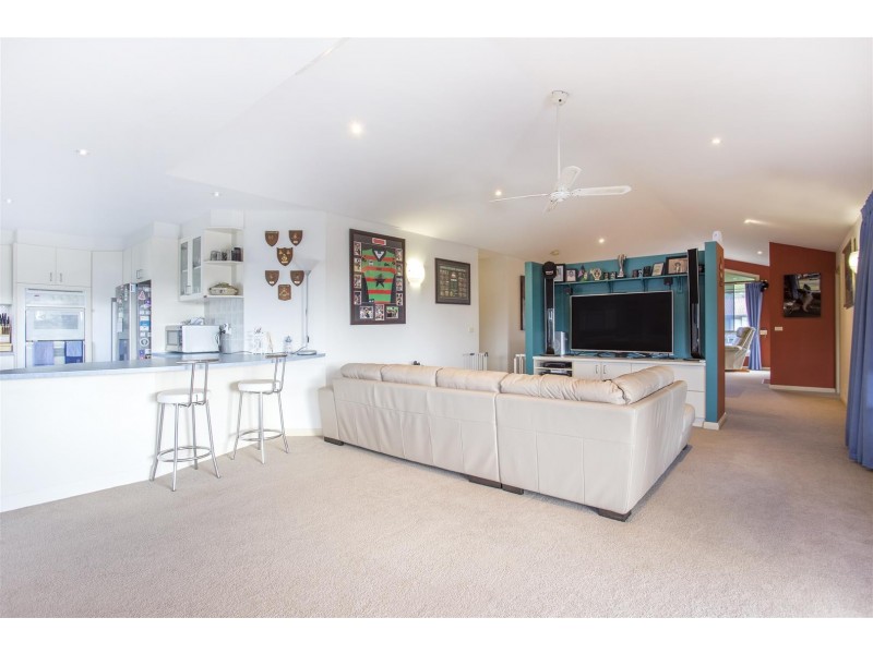 14 Boondi Street, Malua Bay NSW 2536