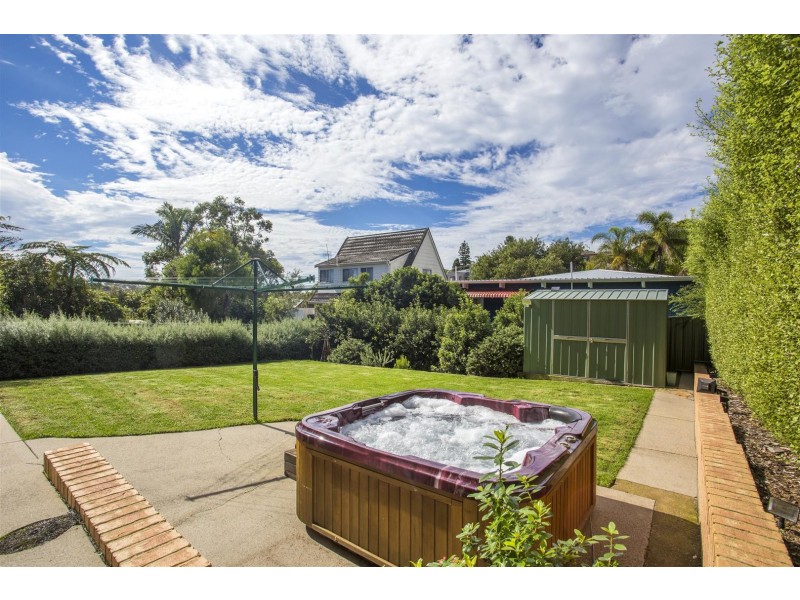 14 Boondi Street, Malua Bay NSW 2536