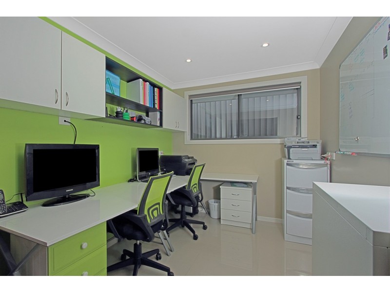 4 Freycinet Drive, Sunshine Bay NSW 2536