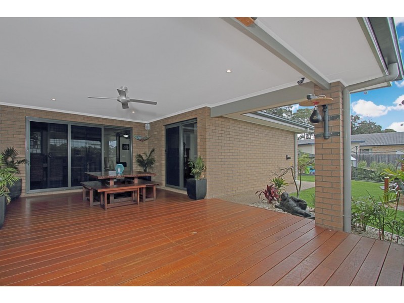 4 Freycinet Drive, Sunshine Bay NSW 2536