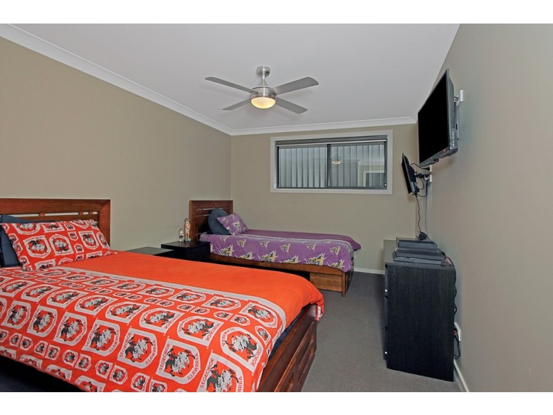 4 Freycinet Drive, Sunshine Bay NSW 2536