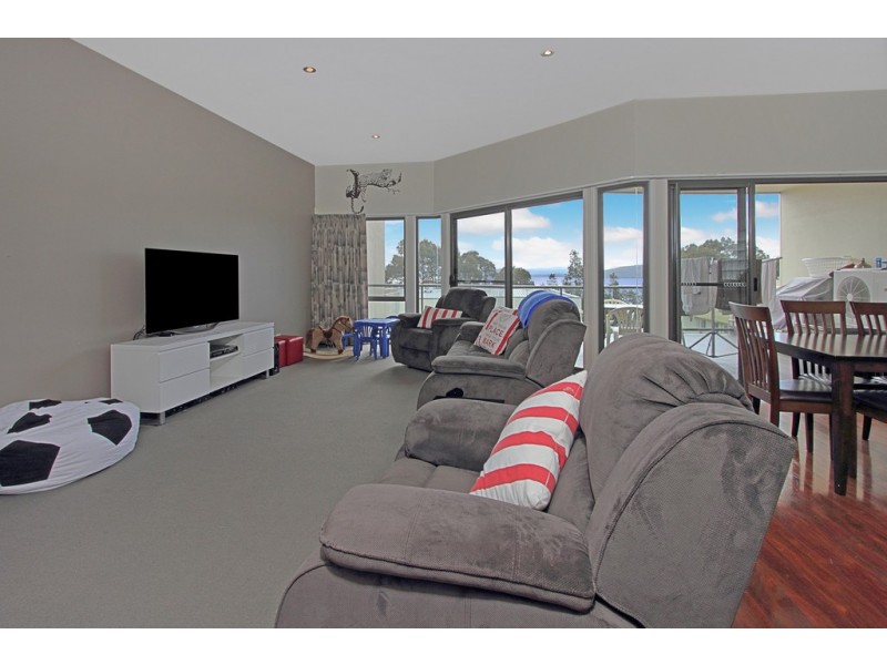 13/5 Crag Road, Batehaven NSW 2536