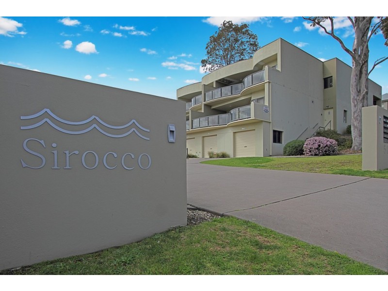 13/5 Crag Road, Batehaven NSW 2536