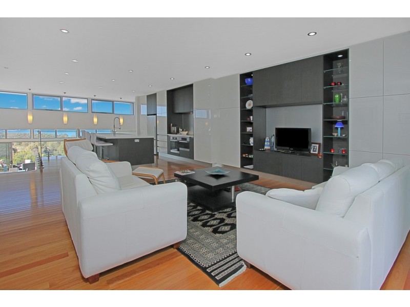 10 Mary Place, Long Beach NSW 2536