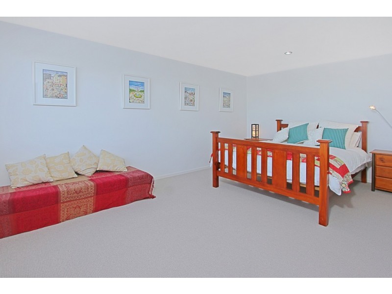 10 Mary Place, Long Beach NSW 2536