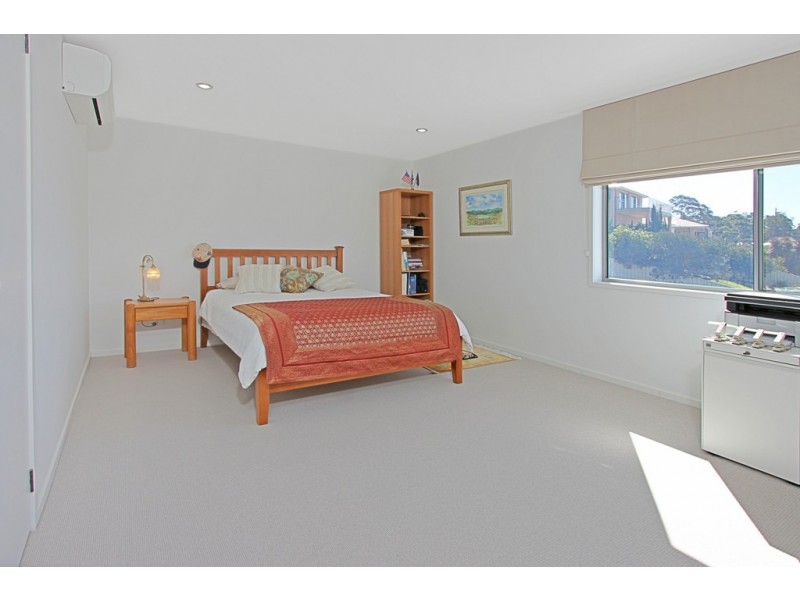 10 Mary Place, Long Beach NSW 2536