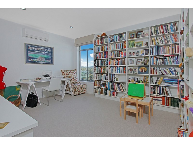 10 Mary Place, Long Beach NSW 2536