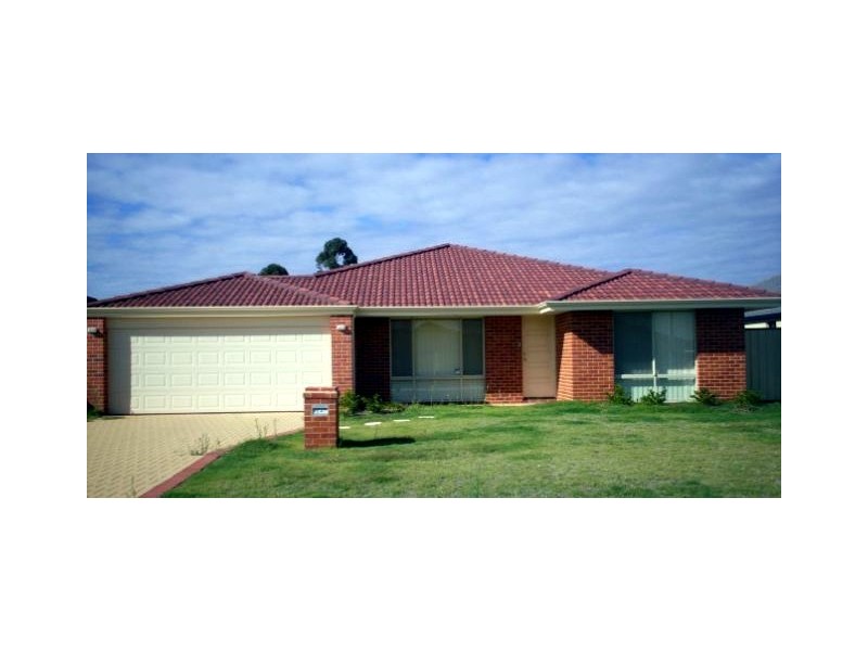 64 Apricot Street, Forrestfield WA 6058