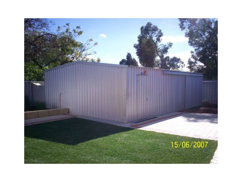 5 Detling Court, Kelmscott WA 6111