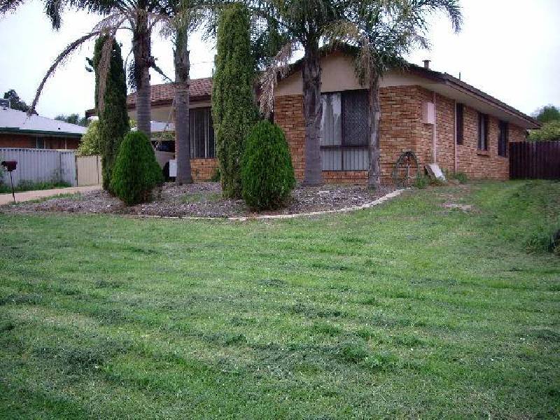 80 Tijuana Road, Armadale WA 6112