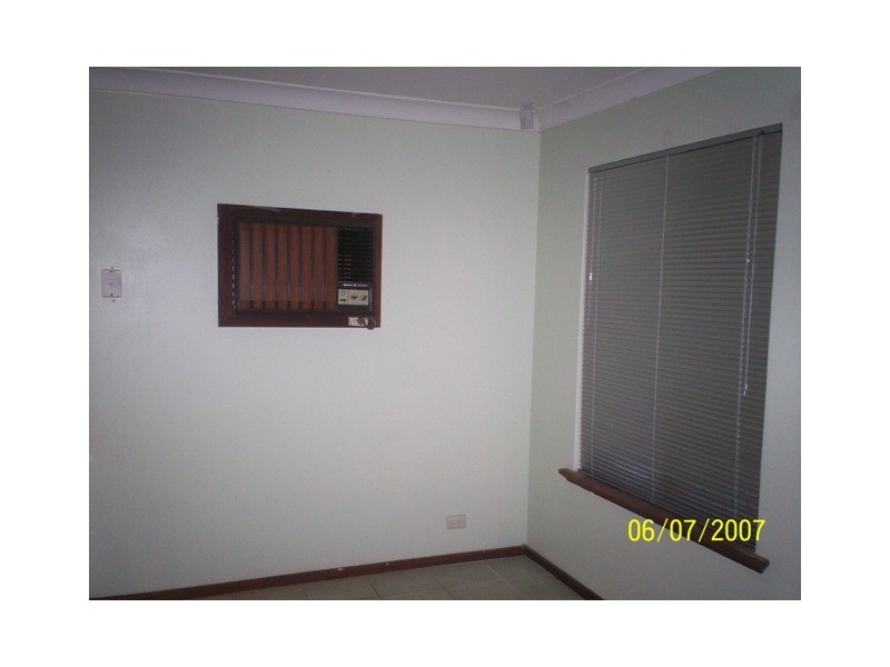 2 Wyloo Place, Armadale WA 6112