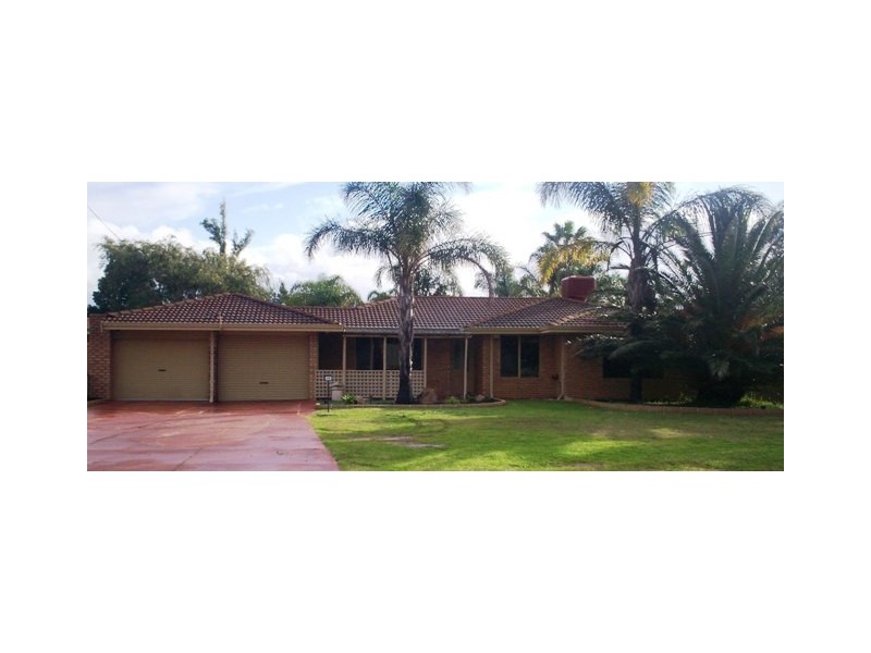 24 Seville Drive, Seville Grove WA 6112