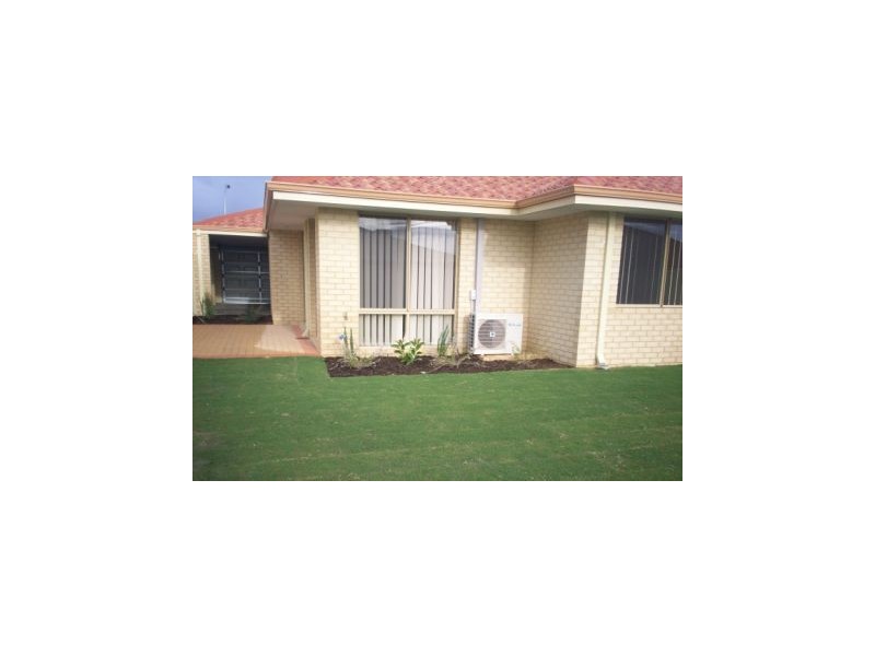 70 Milano Loop, Seville Grove WA 6112