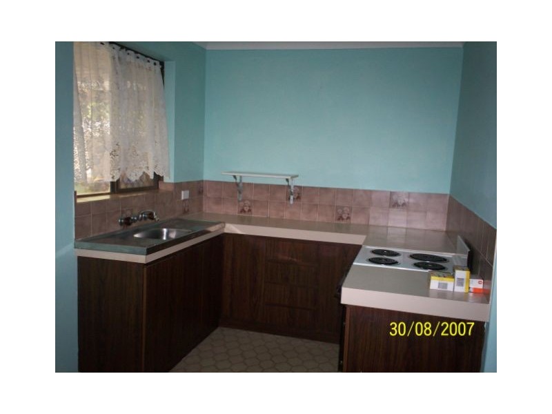 16 Duri Street, Armadale WA 6112