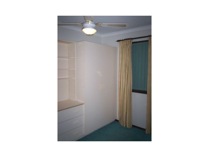 6 Clenham Way, Kelmscott WA 6111