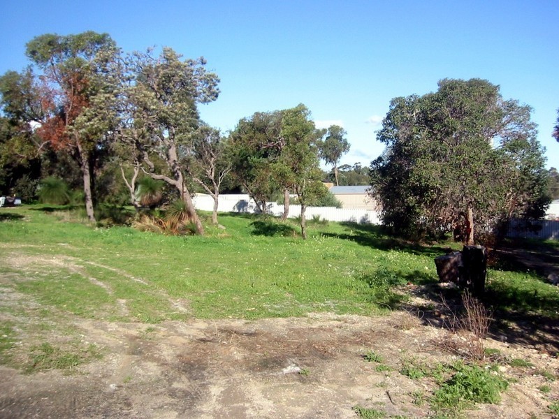 106 East Churchill Avenue, Beeliar WA 6164