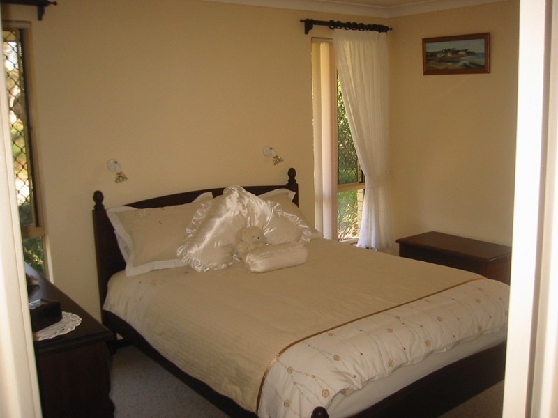 24 Brown St, Byford WA 6122