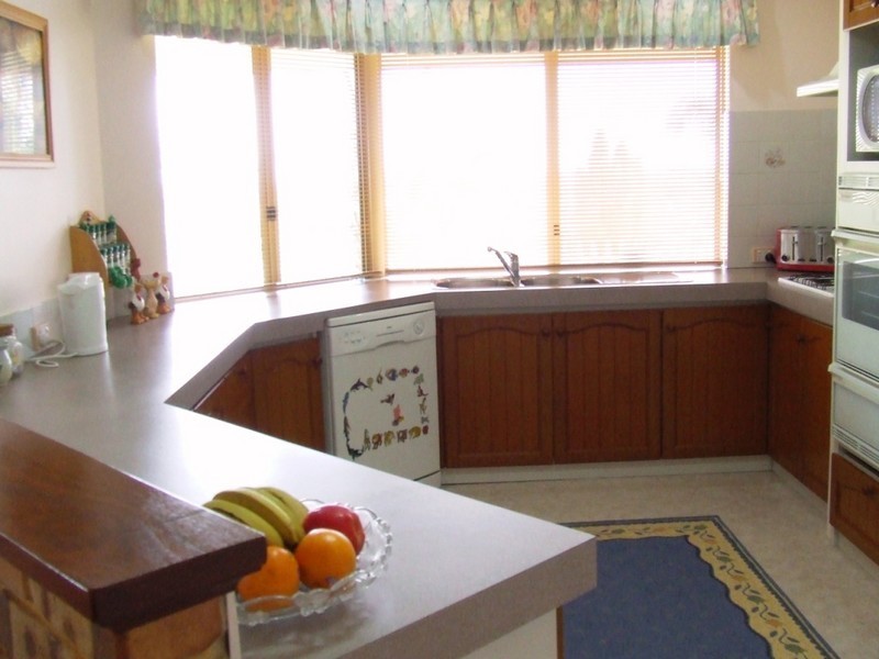 10 Old Brickworks Rd, Byford WA 6122