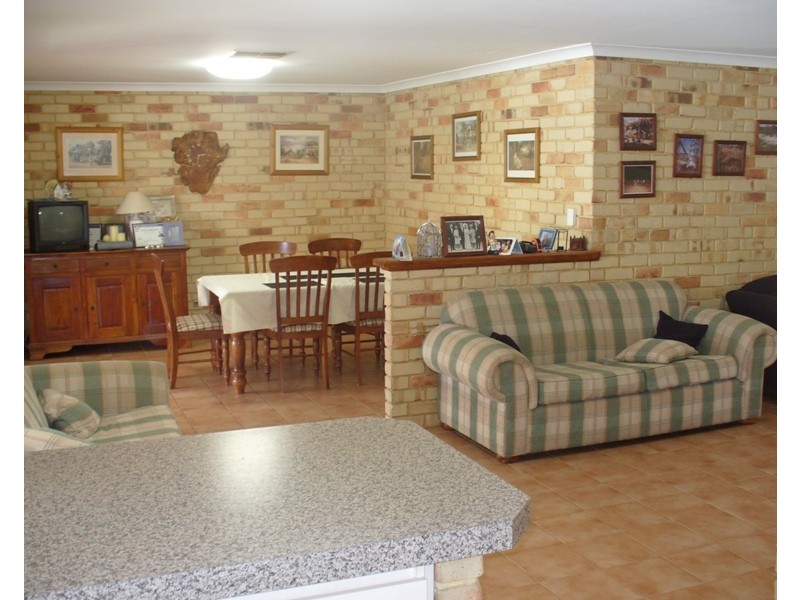 30 Molloy Circuit, Atwell WA 6164