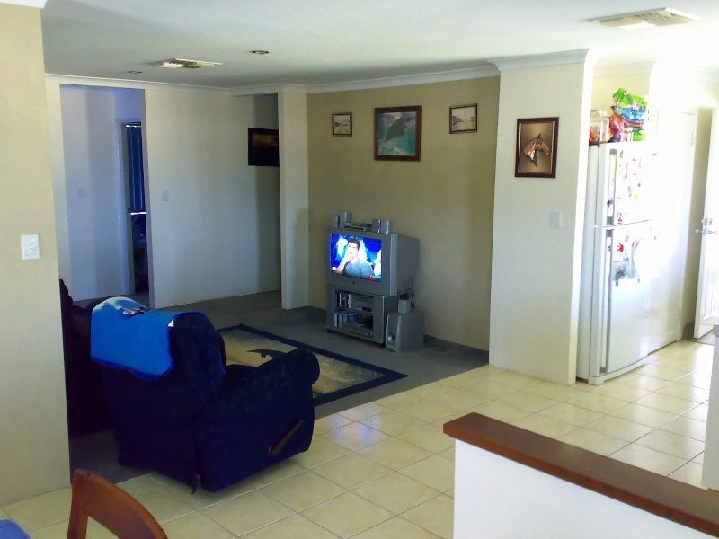 100 Thatcher Rd, Byford WA 6122