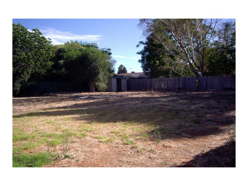 3198A Albany Highway, Mount Nasura WA 6112