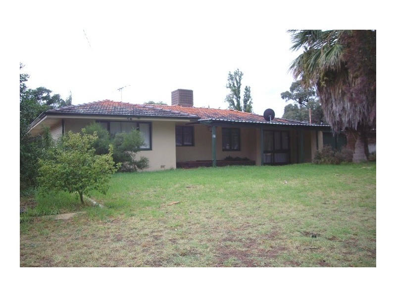 34 Tarrawan Road, Armadale WA 6112