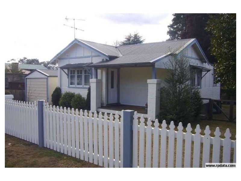 19 Hughes, Lawson NSW 2783