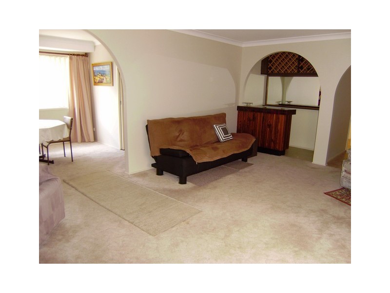 5 Arthur Street, Woodford NSW 2778