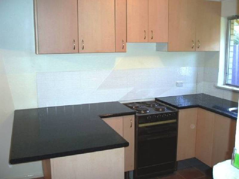 2 Burney Ct, Kardinya WA 6163