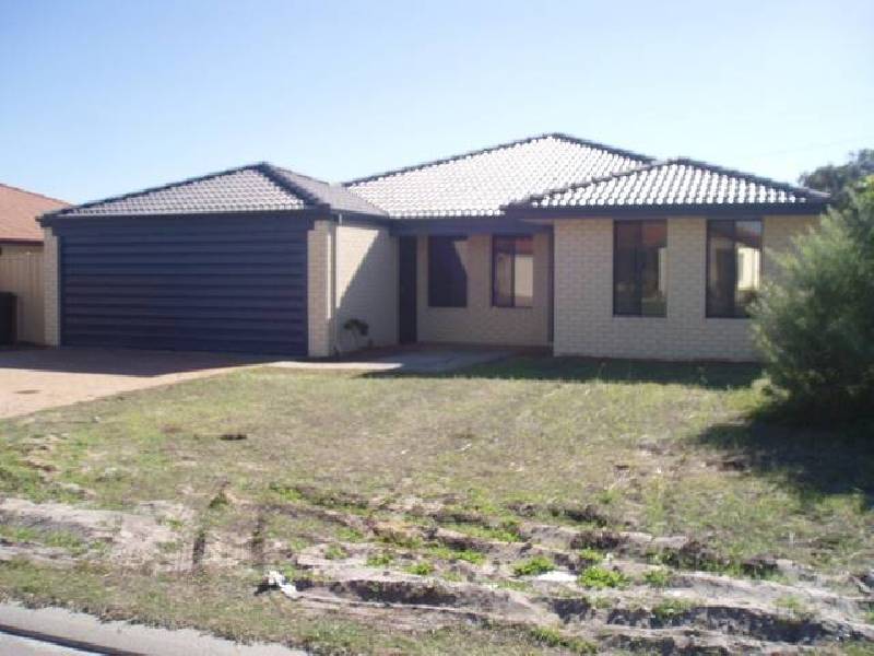 3 Beroona Way, South Lake WA 6164