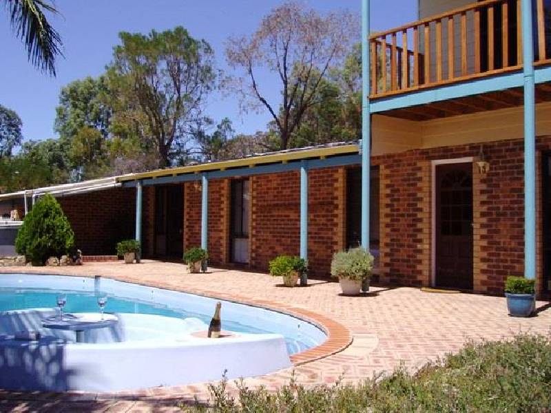 18 Goldsmith Drive, Wellard WA 6170