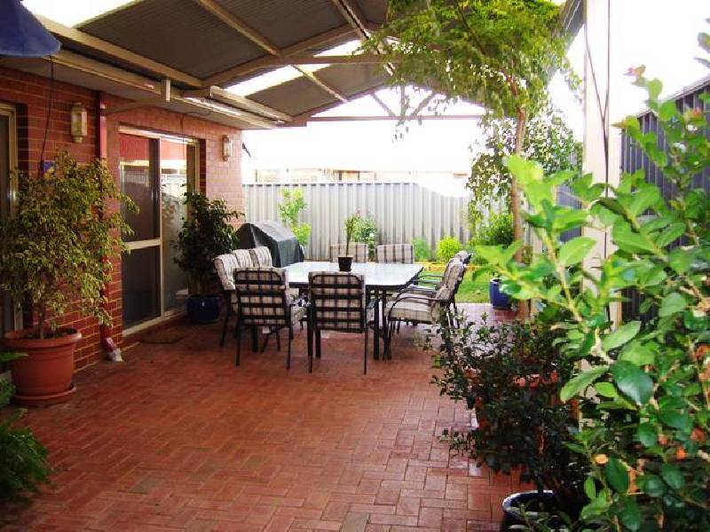 15 Ficifolia Brace, Baldivis WA 6171