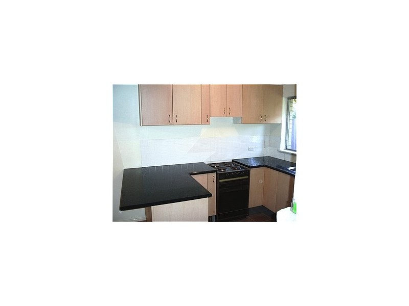 2 Burney Ct, Kardinya WA 6163