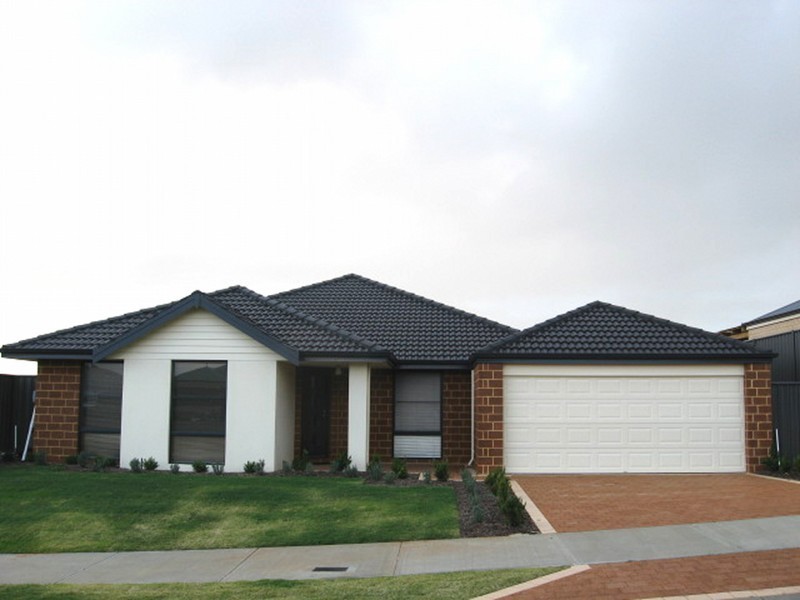 15 Mallard Way, Baldivis WA 6171