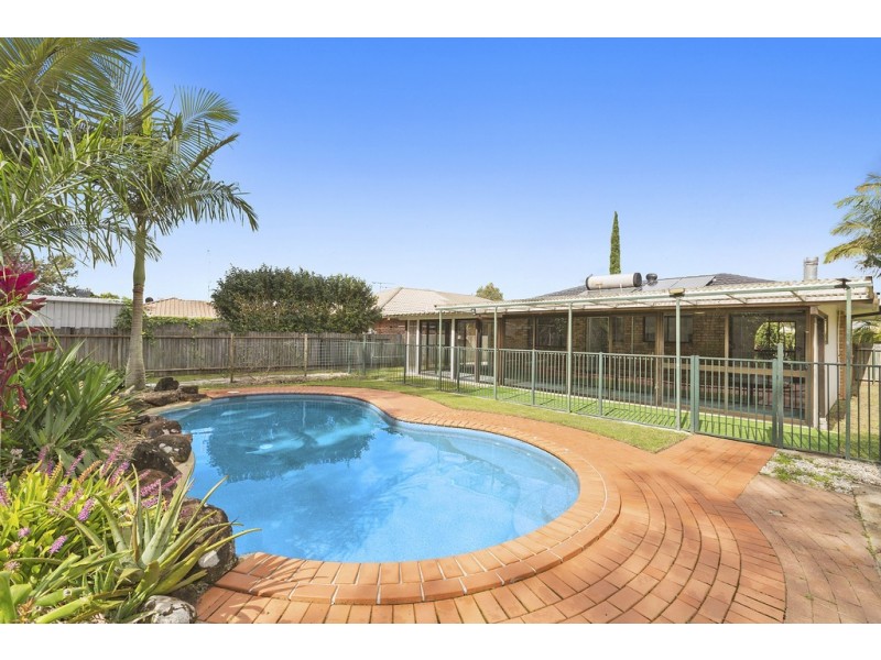 35 Bosun Boulevard, Banora Point NSW 2486