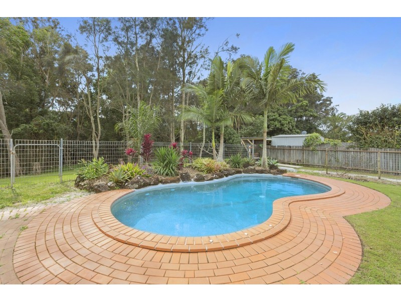 35 Bosun Boulevard, Banora Point NSW 2486