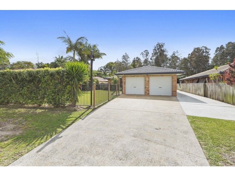 35 Bosun Boulevard, Banora Point NSW 2486
