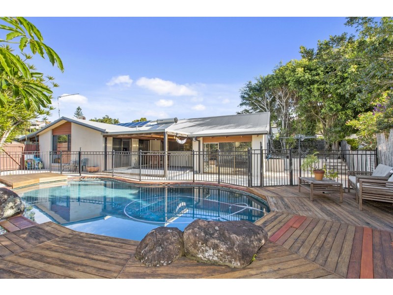 89 Cominan Avenue, Banora Point NSW 2486