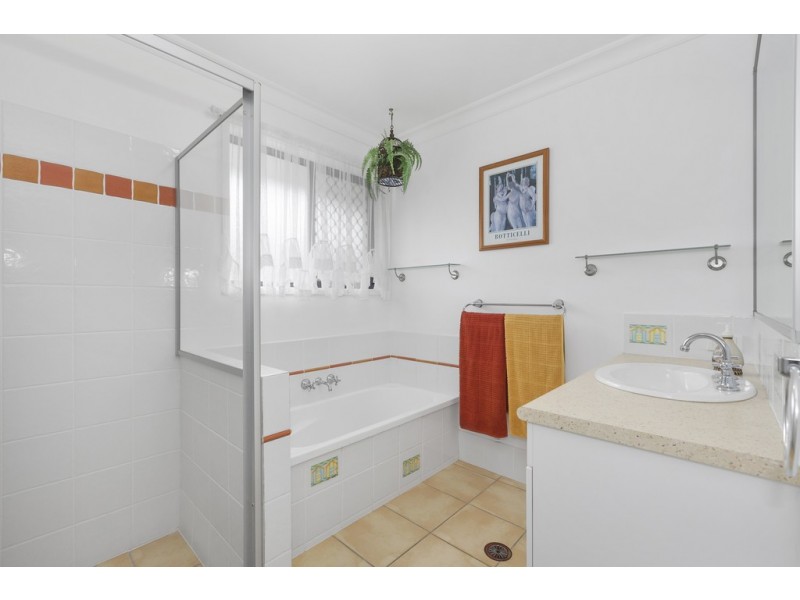 1 / 4 Triton Street, Tweed Heads NSW 2485
