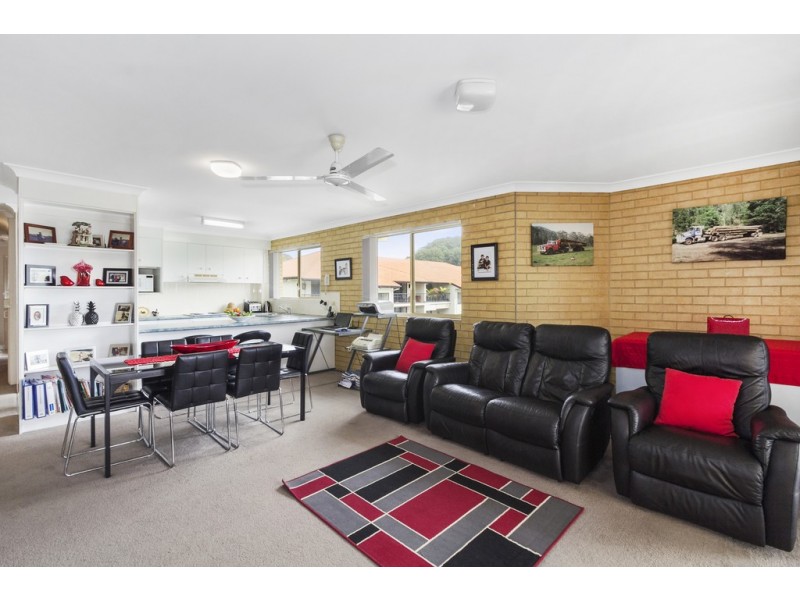 6 / 72 Stapylton Street, Coolangatta QLD 4225